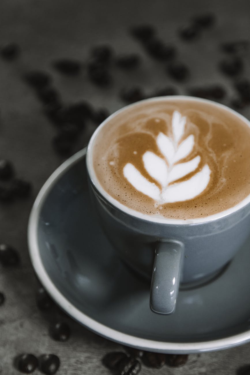 close up photo of a latte art